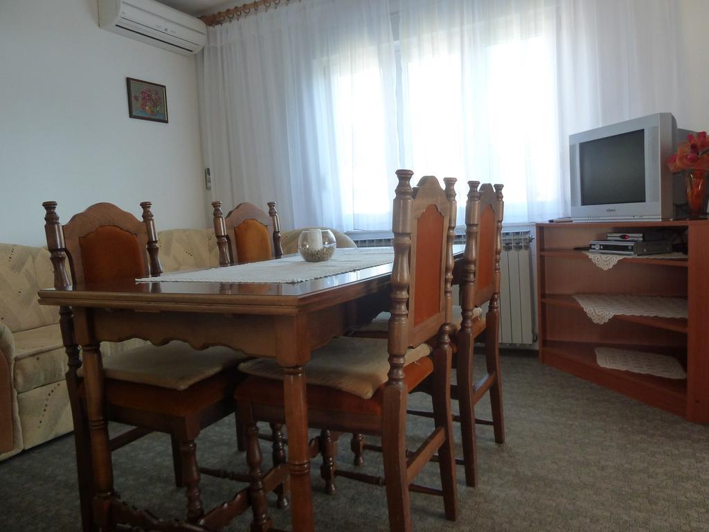 Apartment In Novi Vinodolski 15274 Povile Extérieur photo