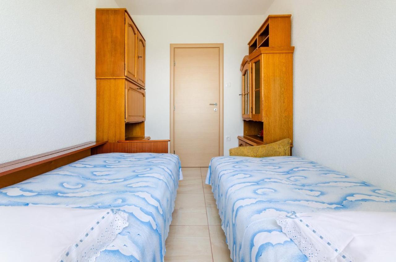 Apartment In Novi Vinodolski 15274 Povile Extérieur photo