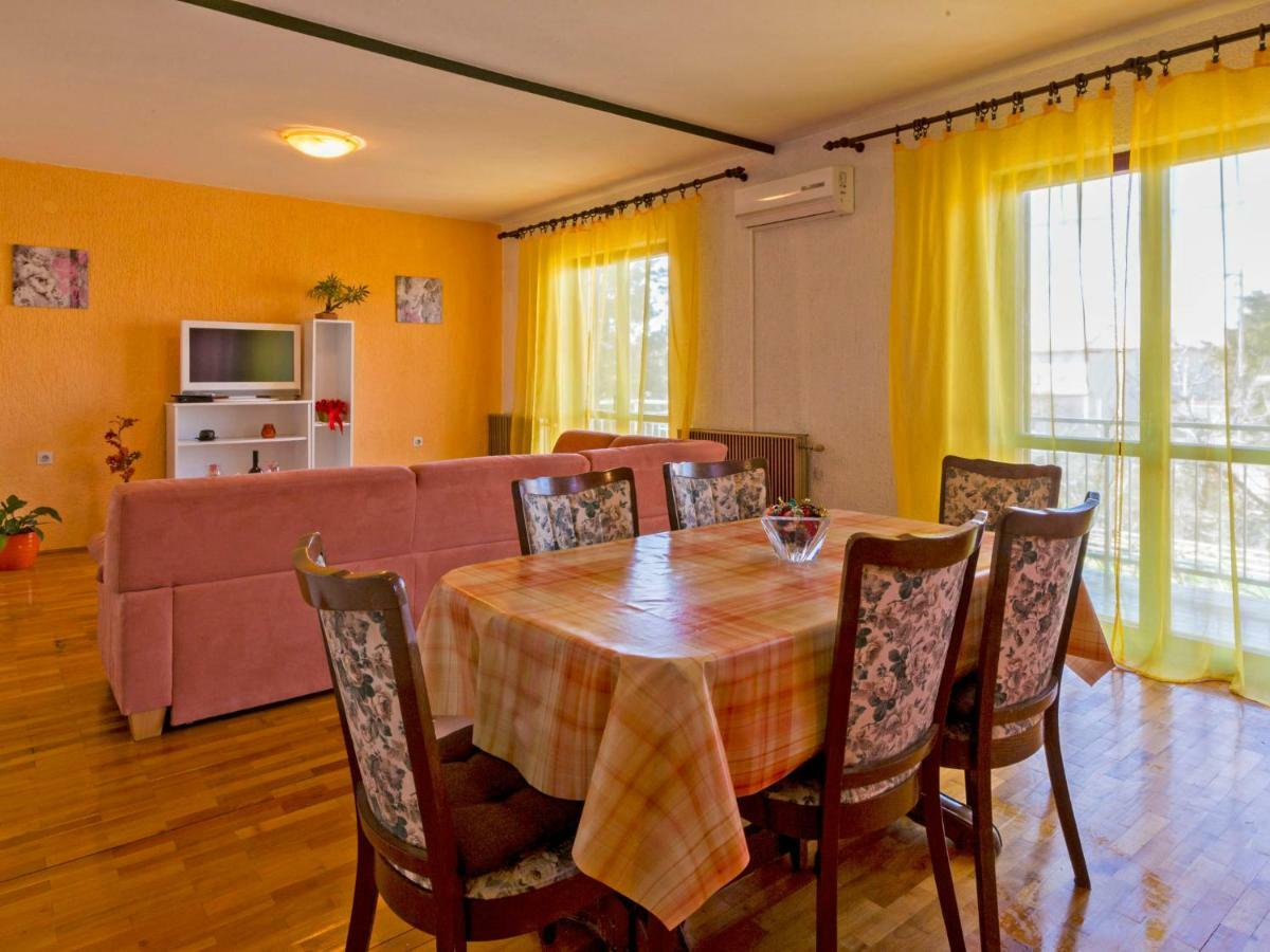 Apartment In Novi Vinodolski 15274 Povile Extérieur photo